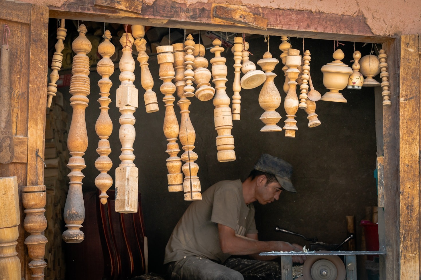 Exploring the Craftsmanship Behind VG Wood Crafts